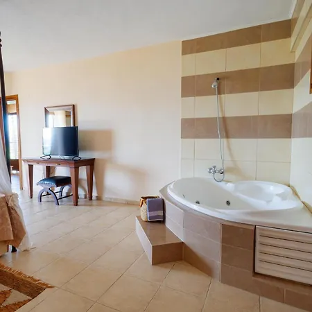 'επαυλις 3* Káto Poróïa