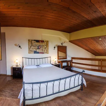 'επαυλις 3* Káto Poróïa