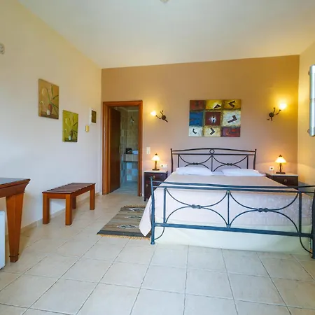 Hotel Epavlis