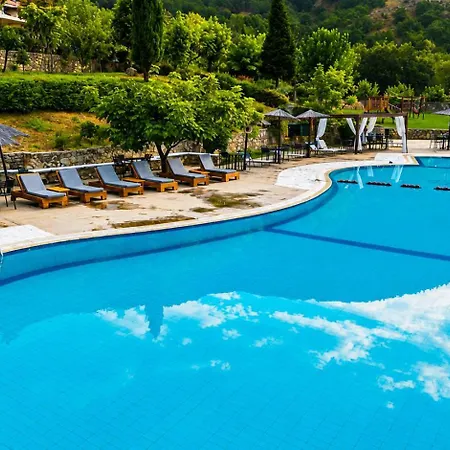 Hotel Epavlis 3*