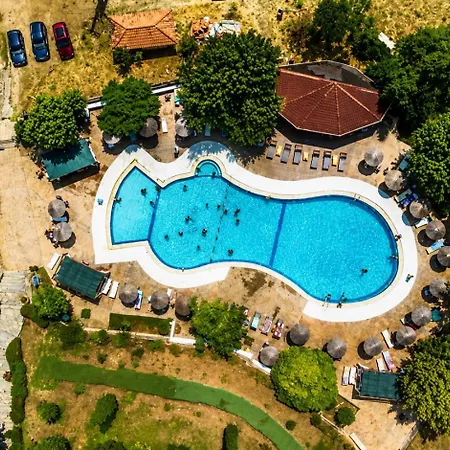 Epavlis Hotel