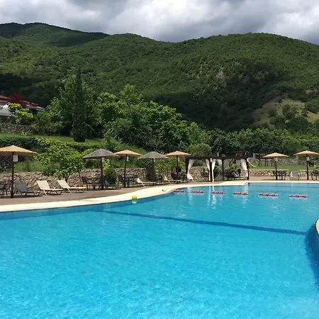 Epavlis Hotel 3*