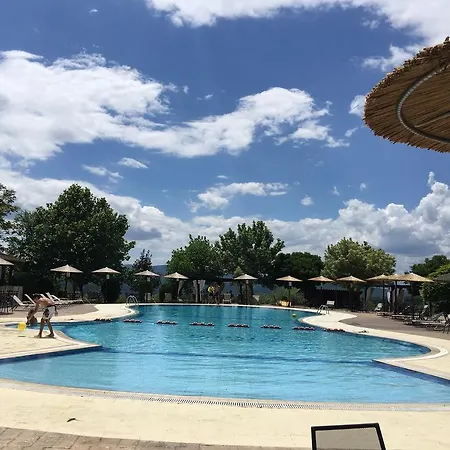 Epavlis Hotel